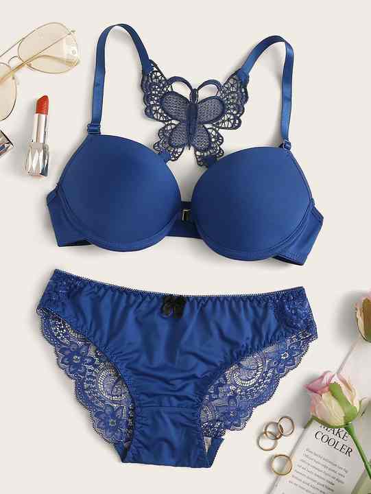 Butterfly Front lock Bra panty set